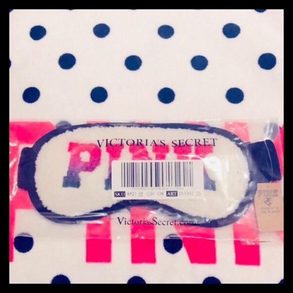 💕PINK VS Recycled Sherpa Mask NWT💕 - Picture 2 of 2